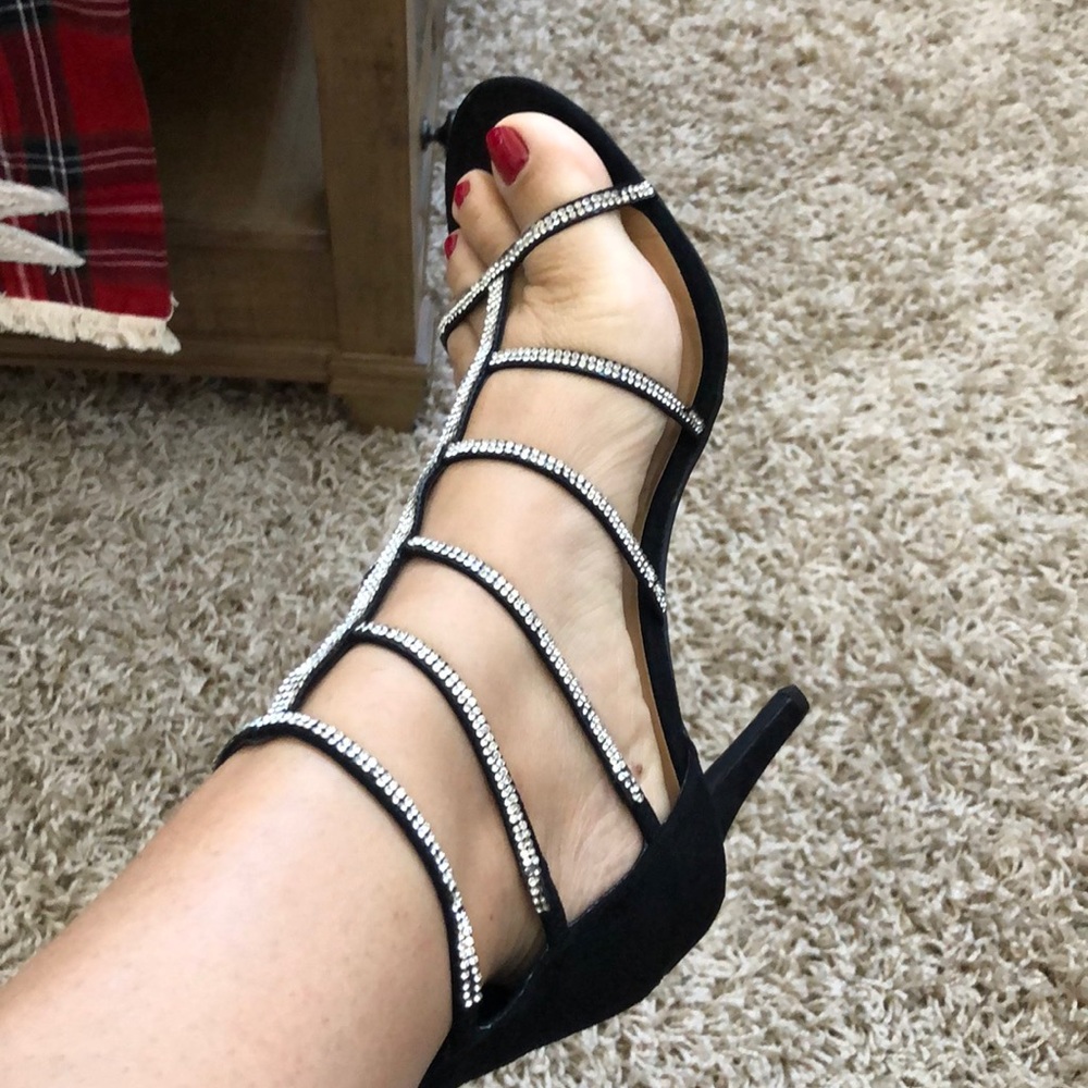 Black heels Material girl
